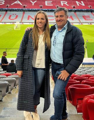 Maite Iglesias with her husband Jose Maria Fernandez in the stadium